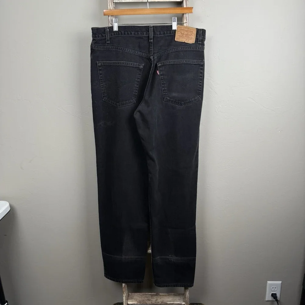Vintage 2000 Levi 550 Relax Fit Black‎ Denim Jeans size 38x32.5